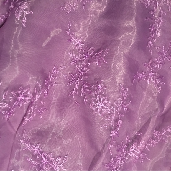 Lavender Lace Formal Dress - Picture 3 of 4